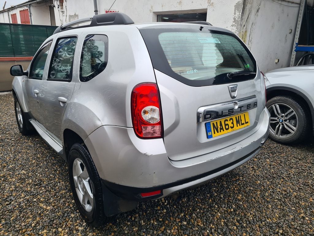 Usa Stanga Fata Dacia Duster 2010 - 2013 SUV 4 Usi ARGINTIU TEK23 (804)