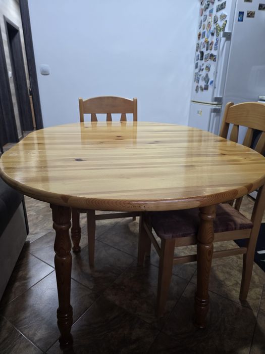 Трапезна маса ф90 см + 3 стола