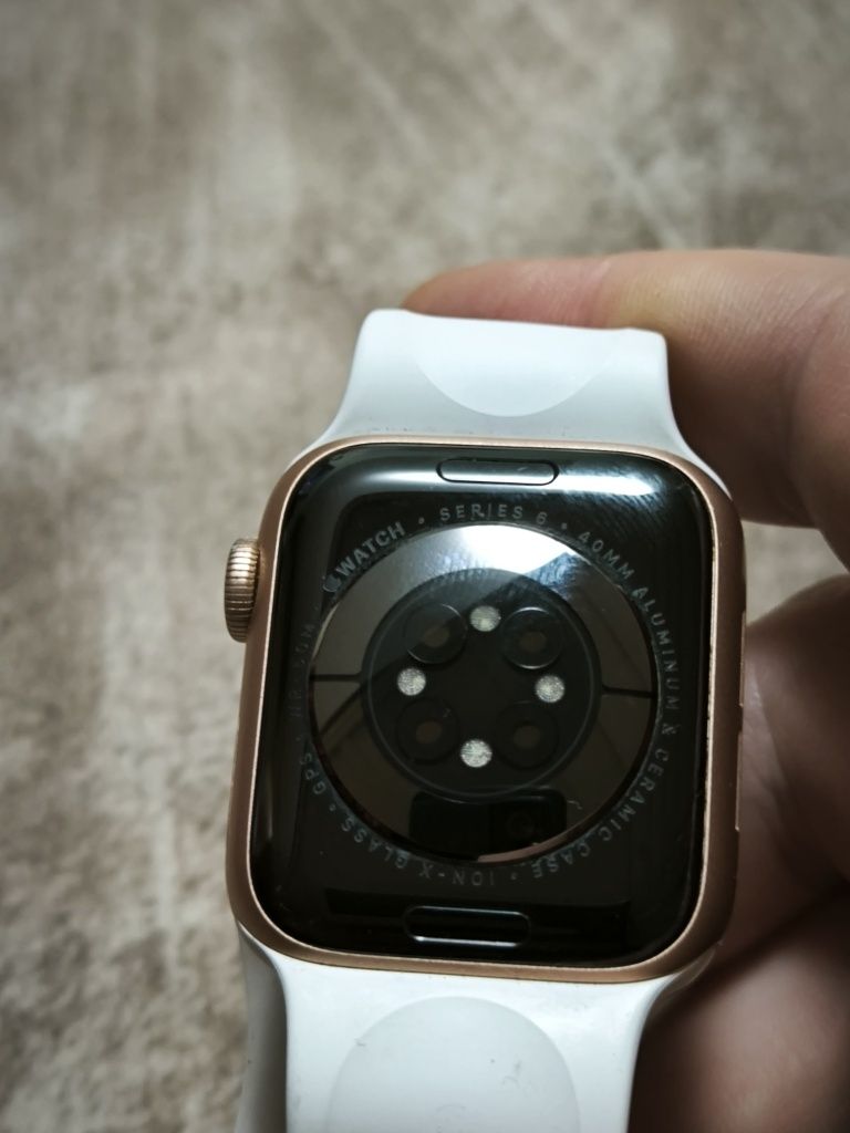 Apple watch series 6