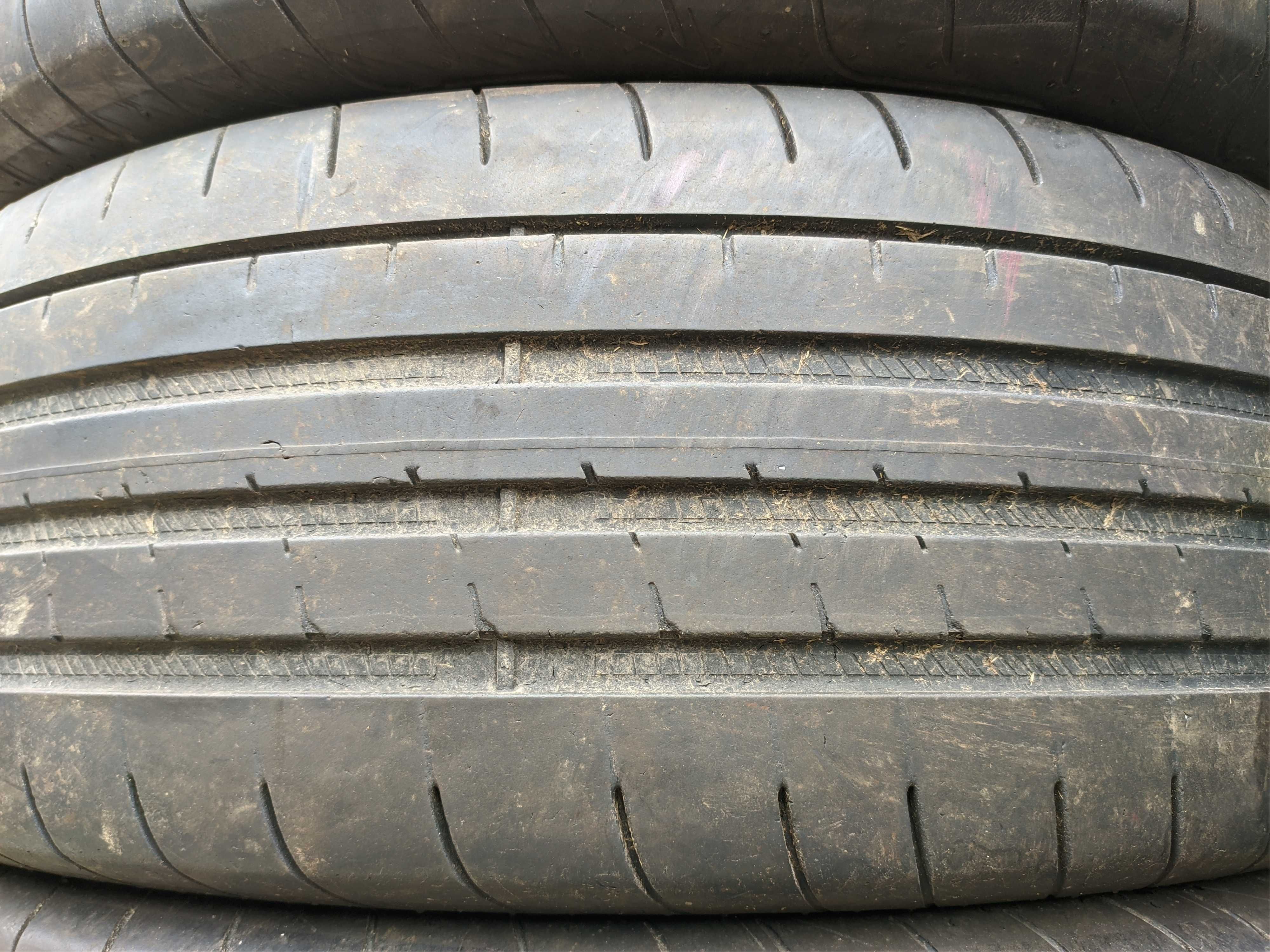 4бр Летни гуми 235 65 18 - Goodyear - DOT 2024