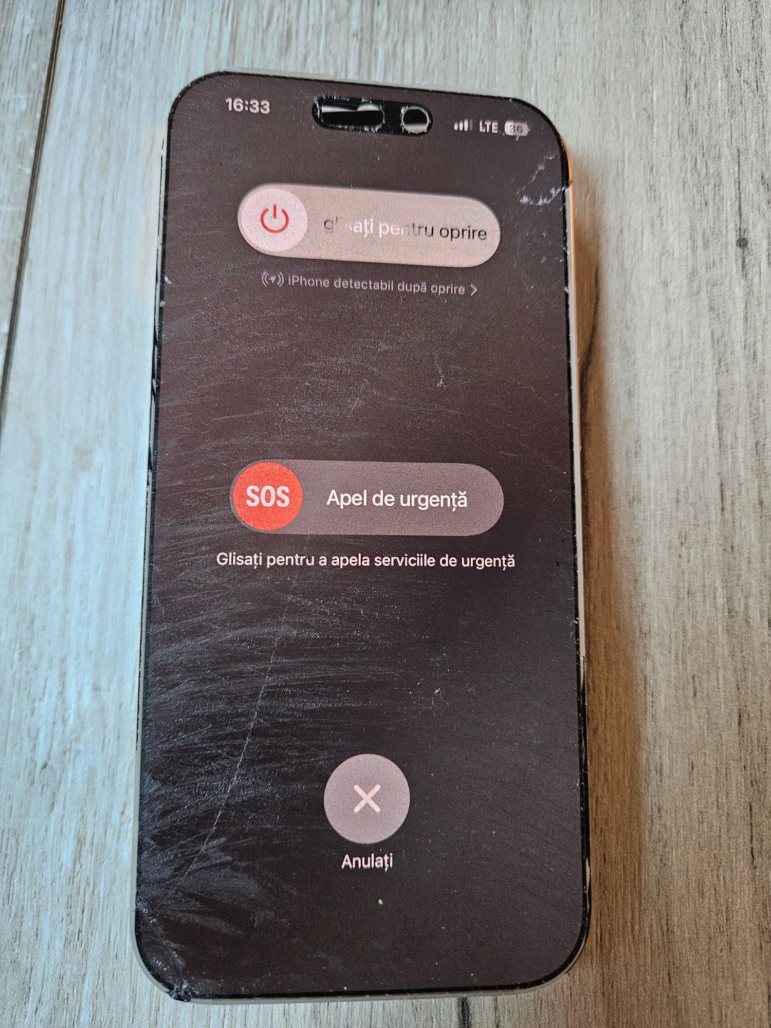 Inlocuire sticla geam display Iphone 15 pro 16 pro 14 pro max 13 pro