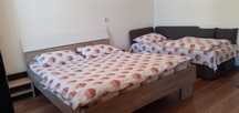 Studio / camera tripla in regim hotelier