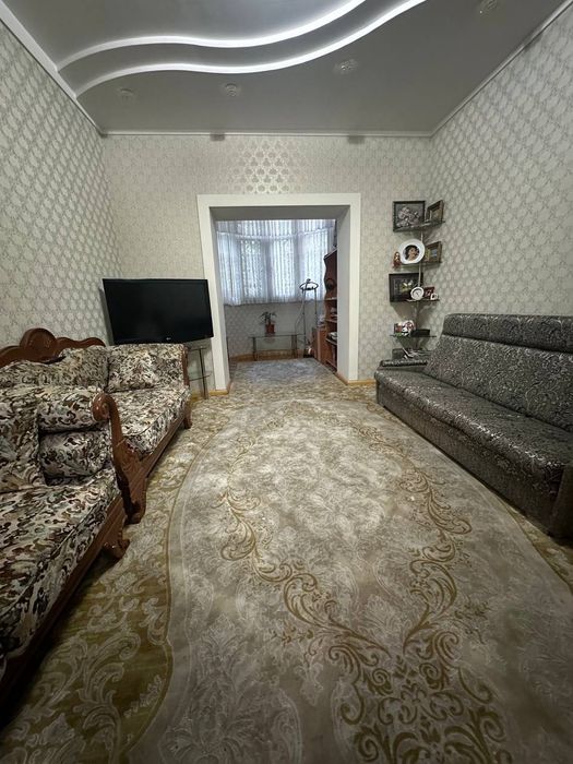 Продается 4 комнатная квартира ремонт Эльбек Попугайчик