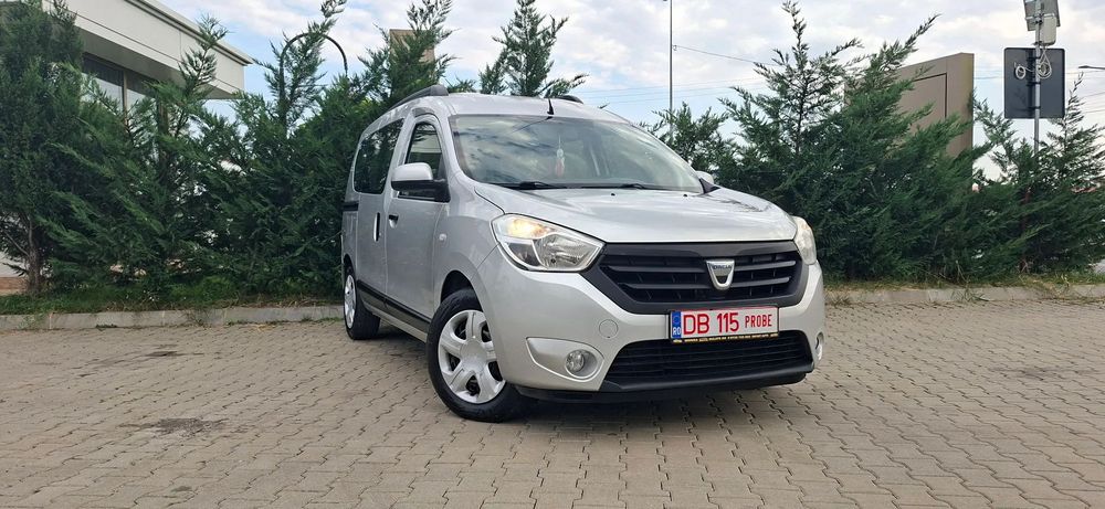 Dacia Dokker Navigatie ,Aer conditionat,Deschidere Laterale prin glisare ,Carlig