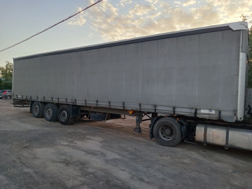 Полуприцеп продам