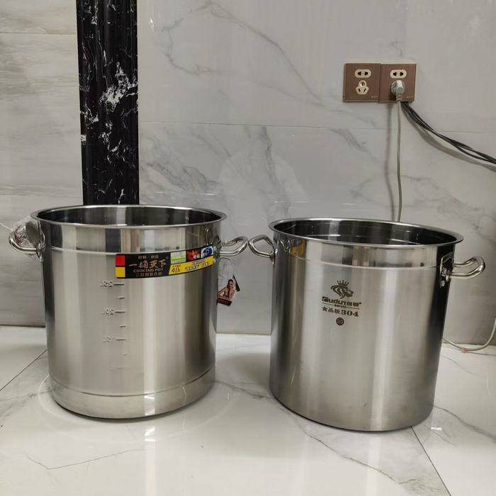 Бак для готовки пищи. Кастрюля