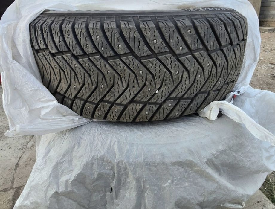 Автошины  зимние
