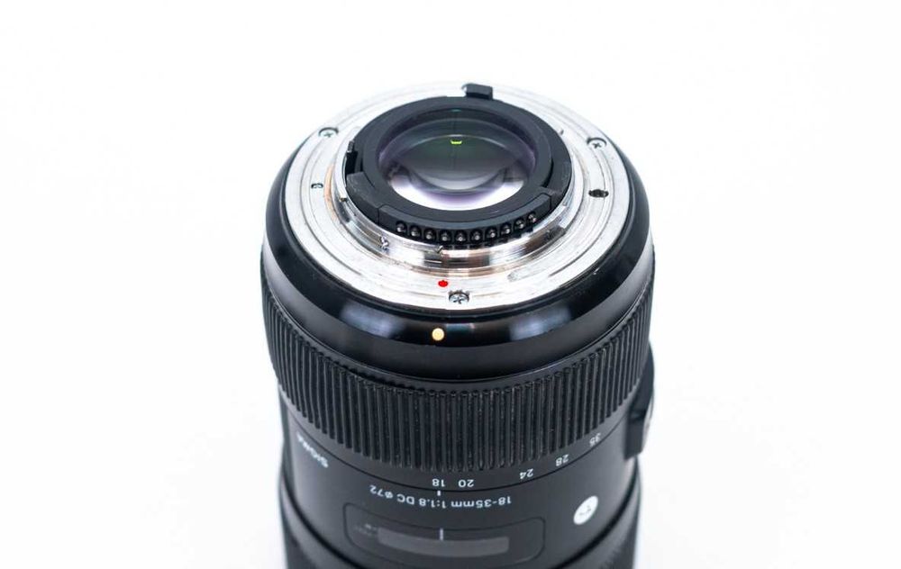 Obiectiv Sigma ART 18-35mm f1.8 DC pentru Nikon F mount