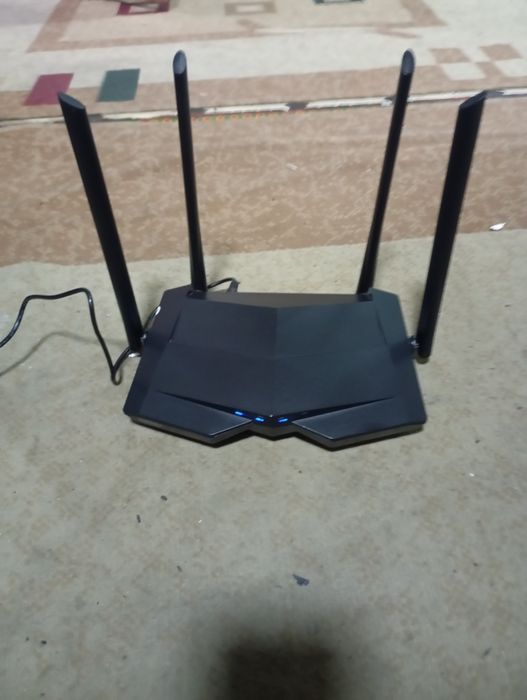 WiFi router Tenda AC10
