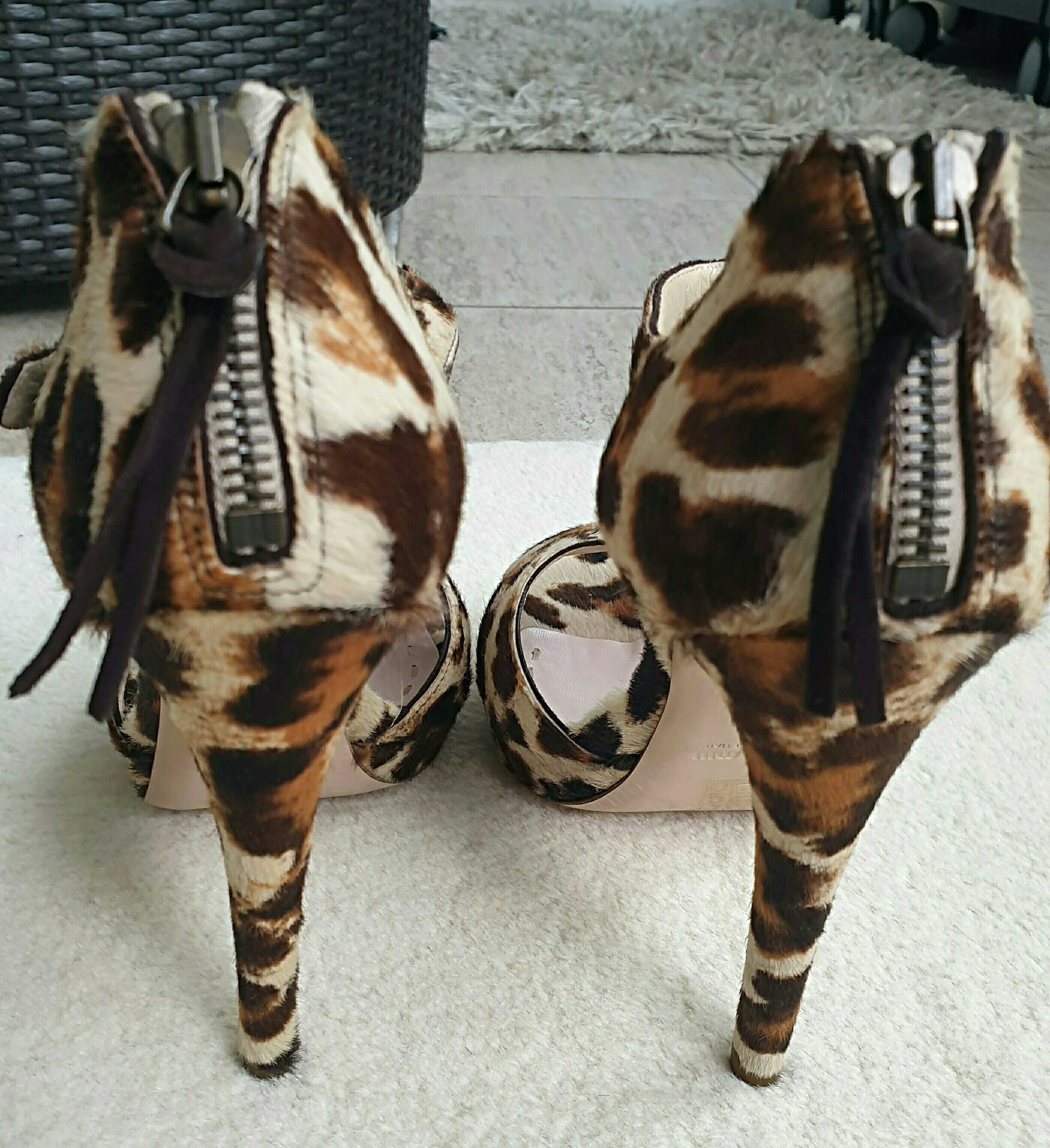 Miu Miu sandale animal print, nepurtate