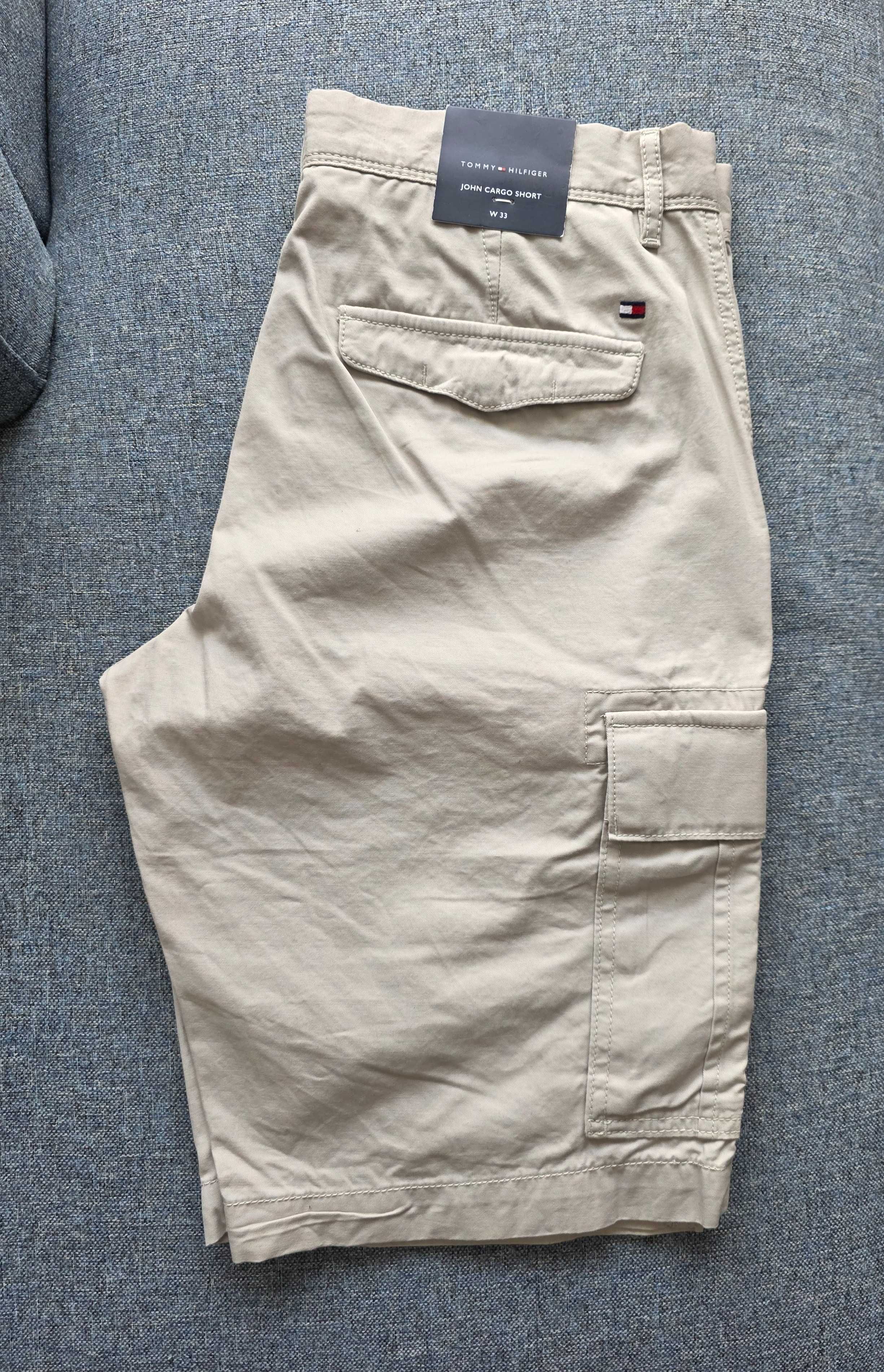 Pantaloni scurti TOMMY HILFIGER originali. Cargo short