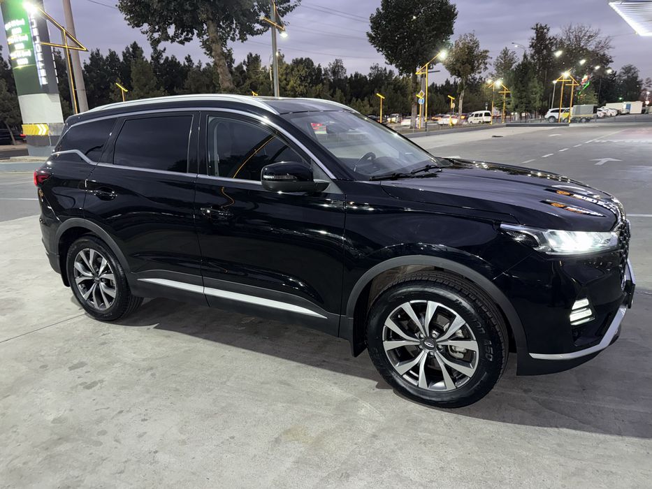 Chery 7pro sotiladi rangi qora kraskasi tozza salondan bir xaydalgan