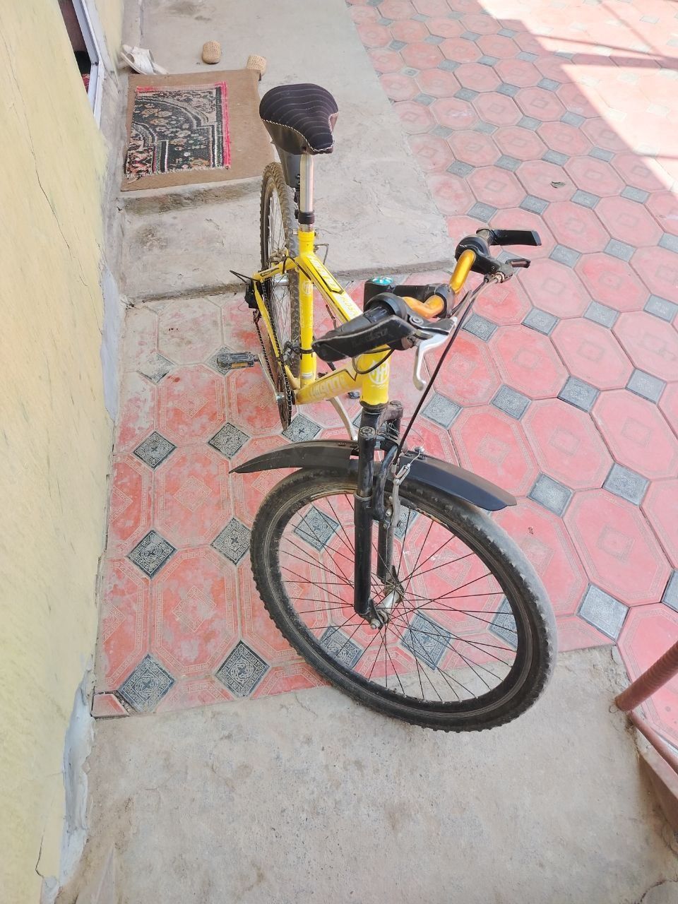 Velosiped sotiladi