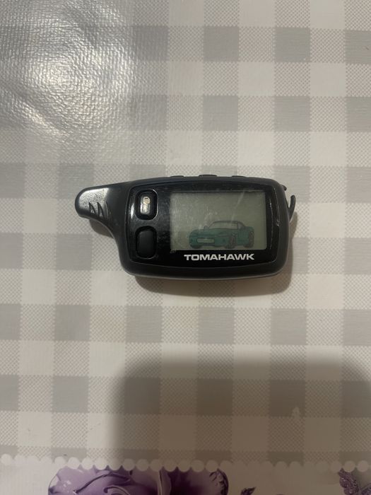 Продам пульт сигнализации на авто Томагавк
