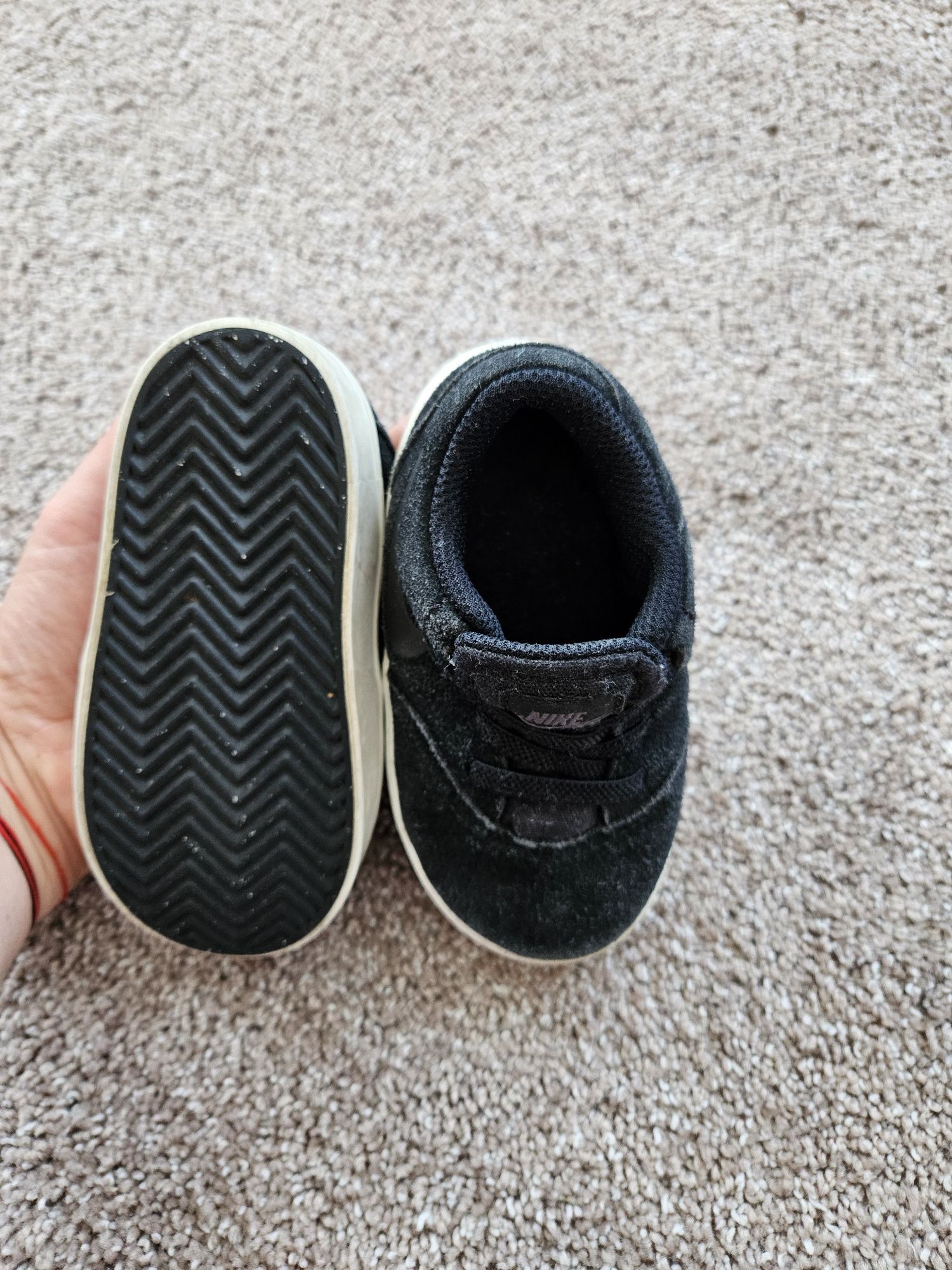 Бебешки маратонки Nike, 22