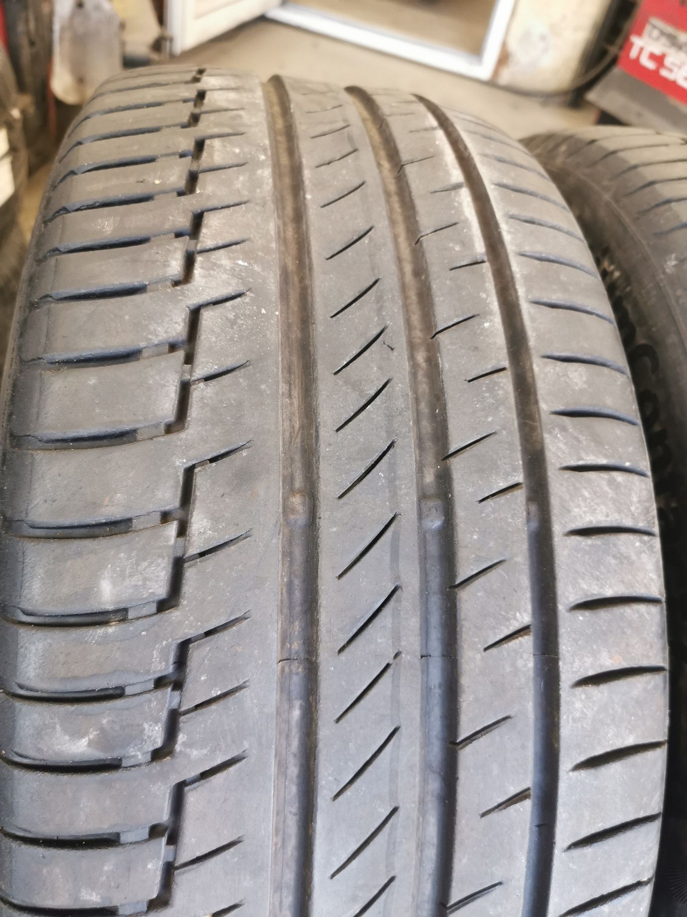 235 55 17 Continental eco Contact 6 22г