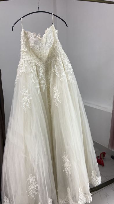 Свадебное платье..