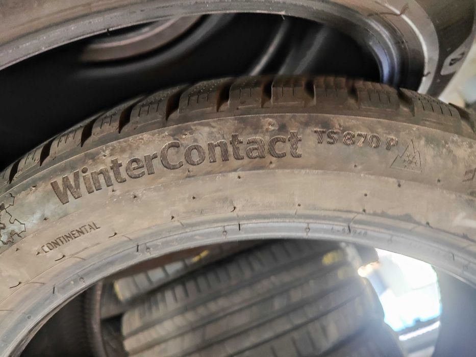 2бр. зимни гуми 245/40/18 Continental