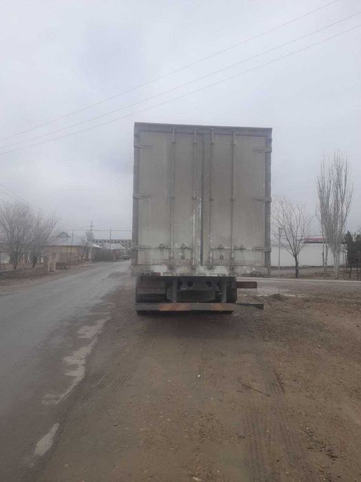 FAW CA (yuk furgon), 2023 — oq rang, dizel