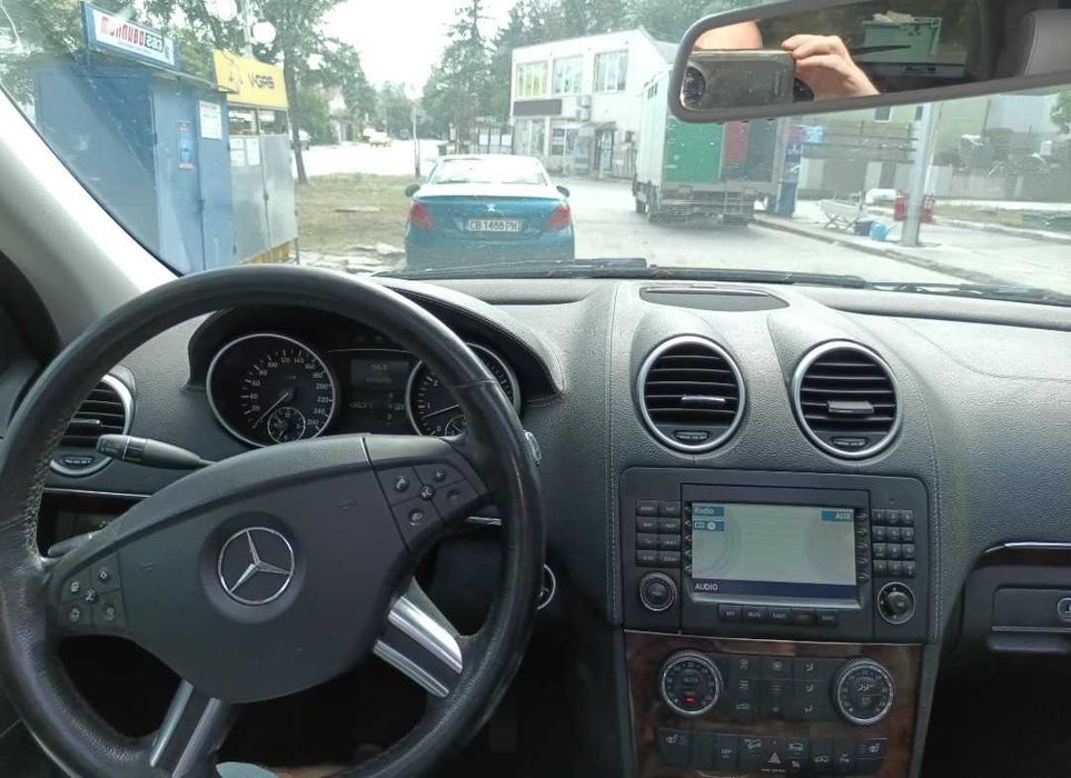 Продавам Mercedes-Benz GL 450- обслужен, готов за път и хубави емоции