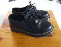 Pantofi Doc Martens (39-40)