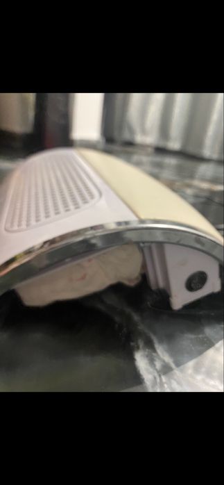 aspirator de praf pentru unghii