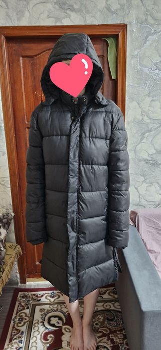 Продам зимний пуховик