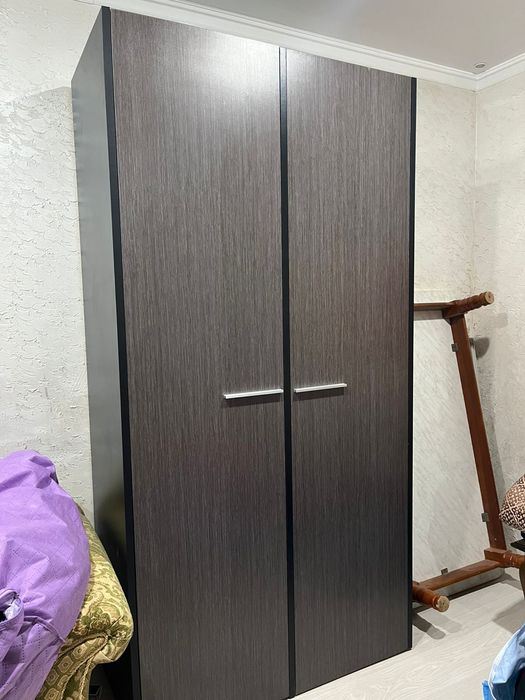 Продается шифоньер двухдверный, франт