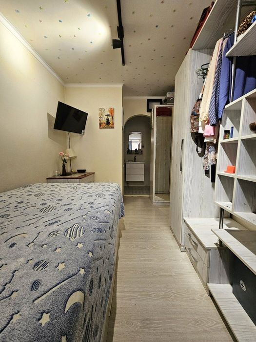 Трёхкомнатная Чиланзар 2-й квартал Ориентир Гагарина