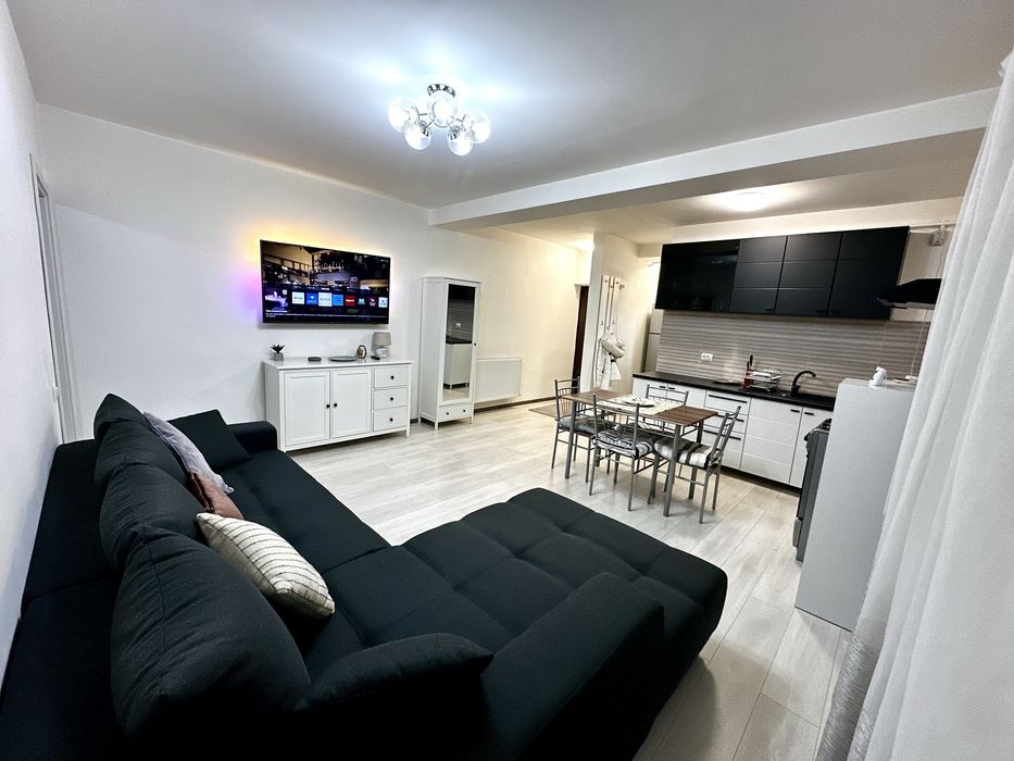 Inchiriez apartament doua camere Republicii