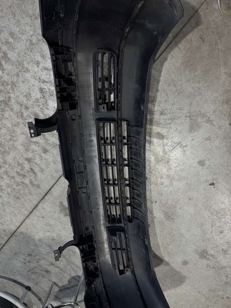 Предна броня VW Golf 4