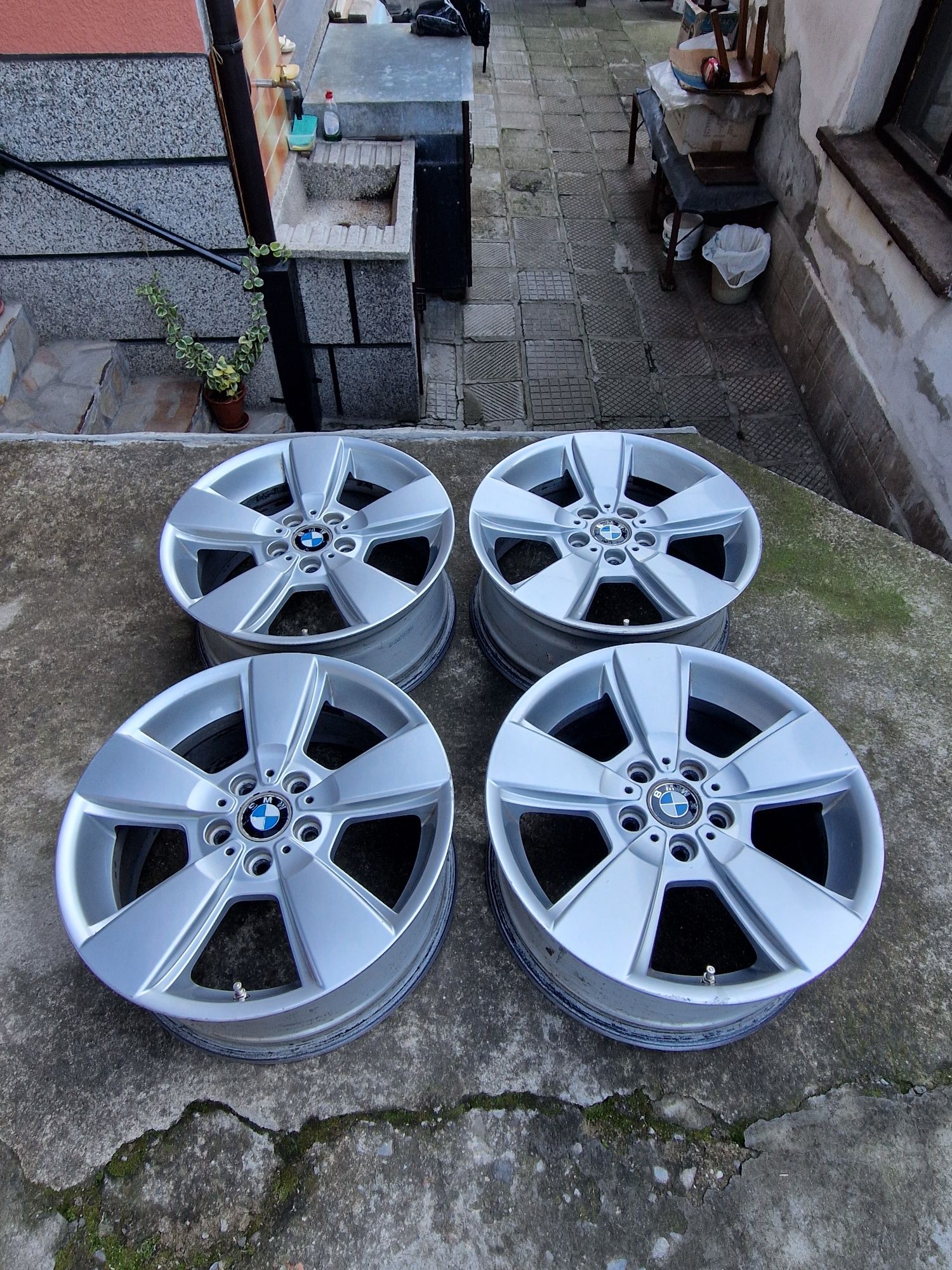 Джанти BMW X3 и Гуми Всесезонни Falken 5X120 18