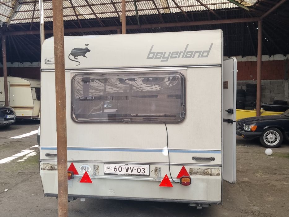 Rulota beyerland categoria B fara infiltratii