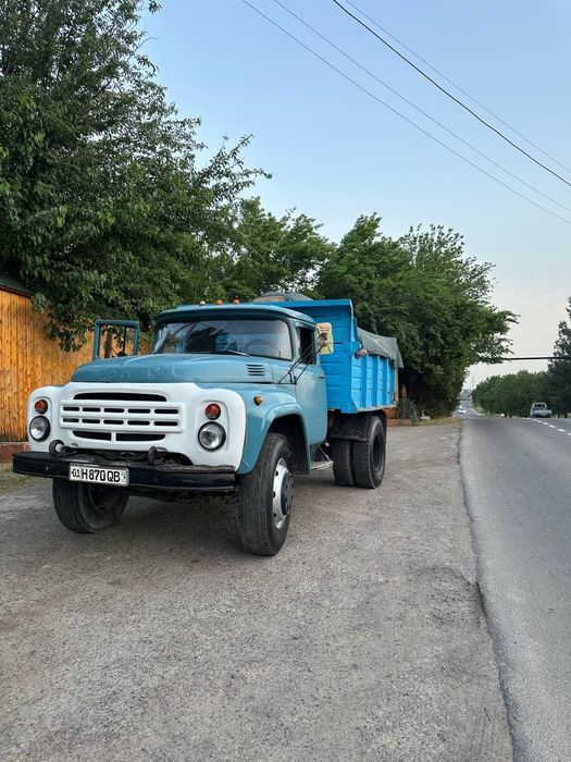 Zil mmz 130 sotiladi