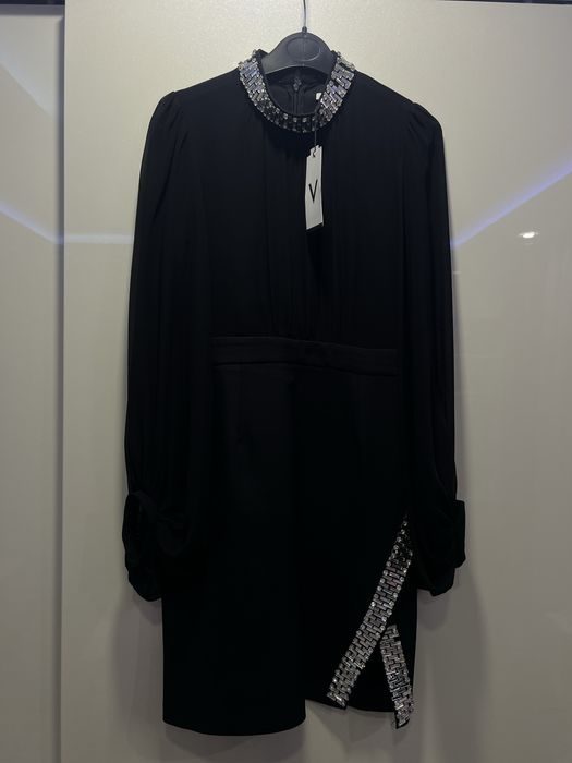 Дамска рокля маркова с камъни