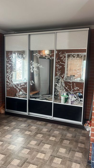 продам шкаф купе