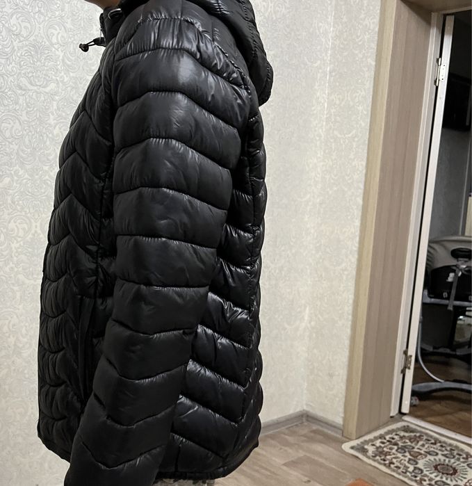 Куртка почти новая