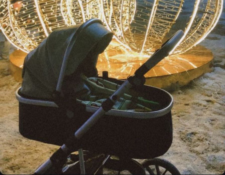 Коляска два в одном