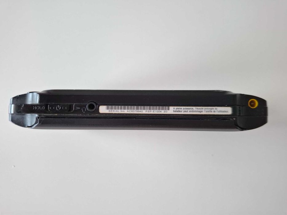 Конзола Sony PSP Street Playstation Portable - Качени игри
