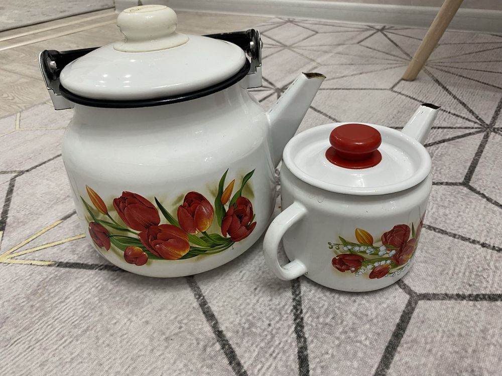 Продам набор чайник и заварник