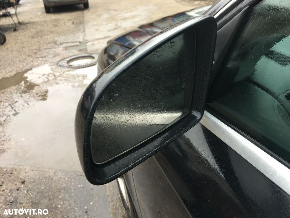 Oglinda Stanga Audi A4 B6 2000 - 2005 Cod Culoare LZ7Y