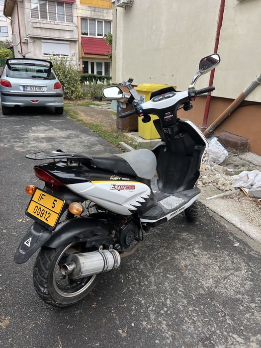 Scuter First Bike 80cc