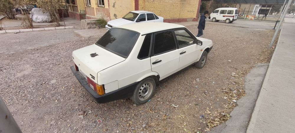Продается ваз 21099