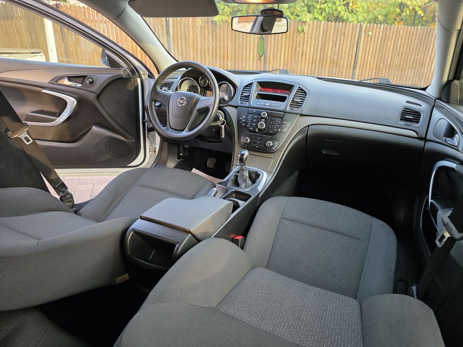 Opel Insignia 1,6 benzina *euro 5