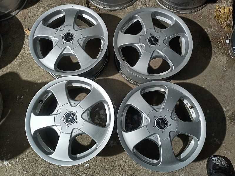 Продам легкосплавные диски "GIRO" на автомашину Toyota Camry