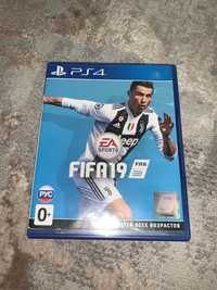 Игра на Playstation, FIFA 19