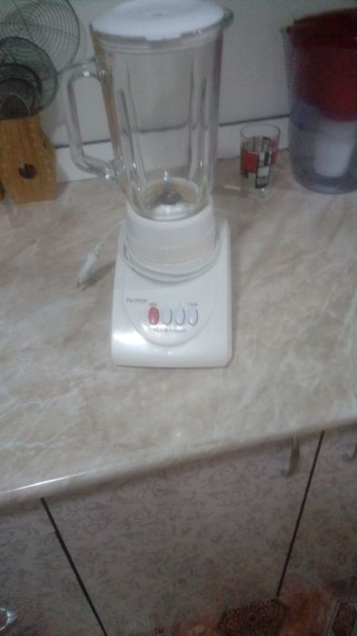 Блендер  продам  срочно