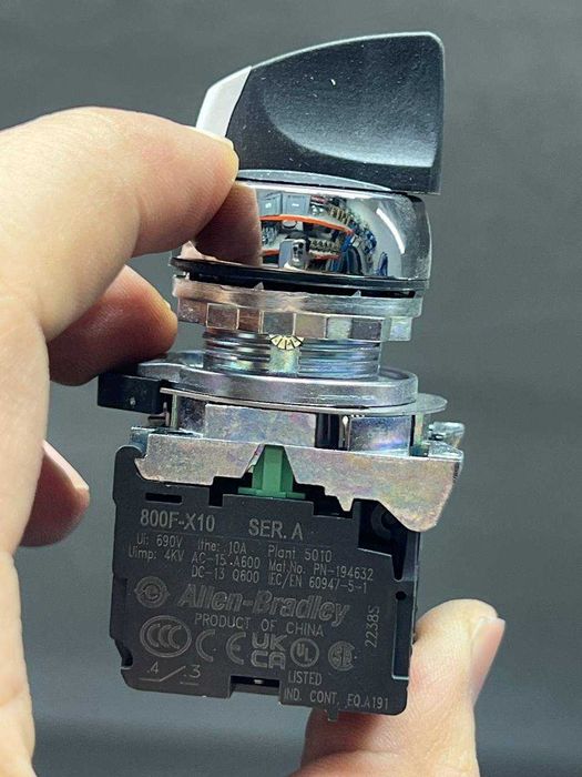 1-0-2 Переключатель миксера Ч.Ш.