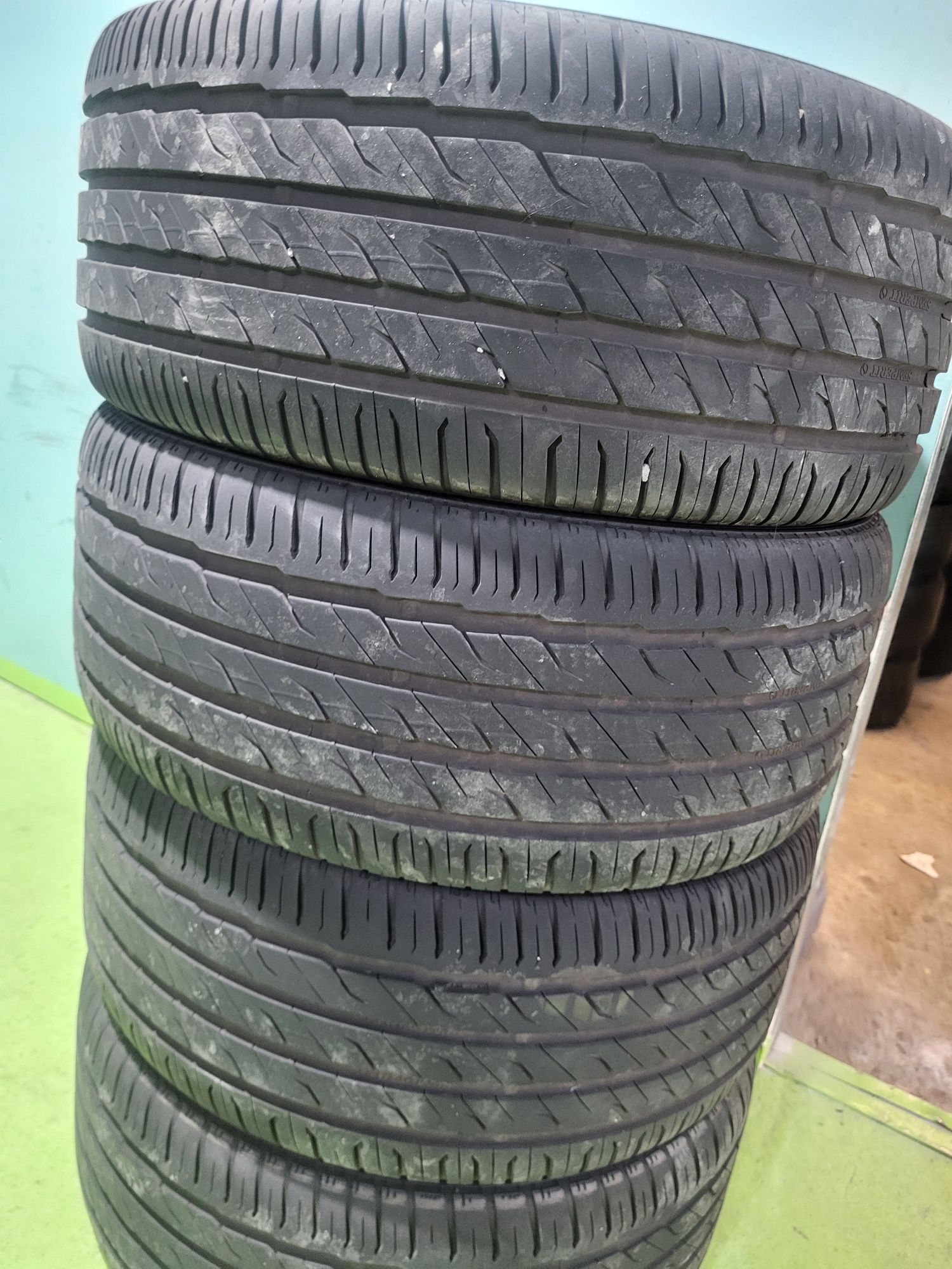4 бр летни 255/35/19 Semperit