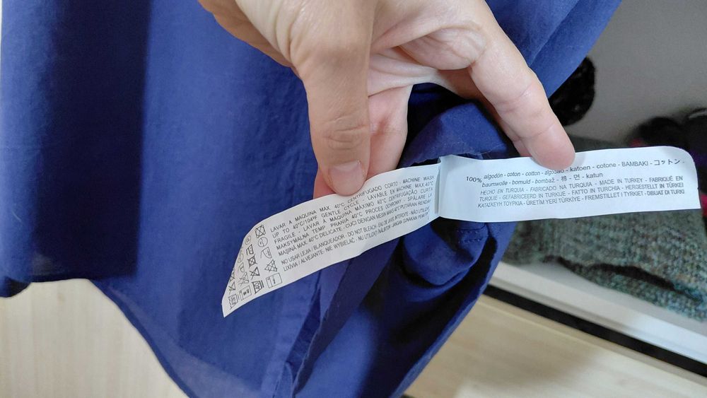 мъжка риза, маркова, полупрозрачна, тъмносин памук, 10лв